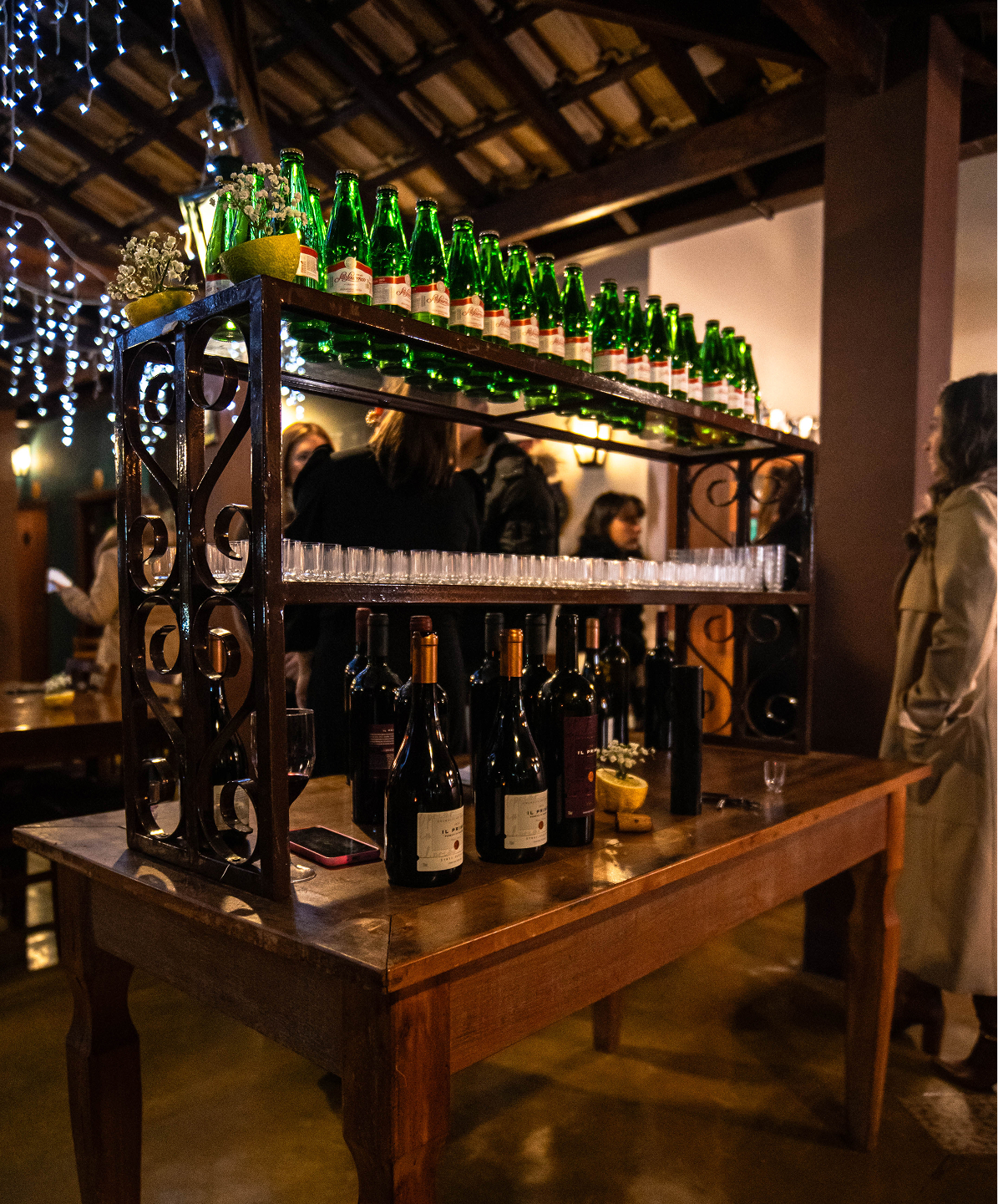 Mesa de vinhos